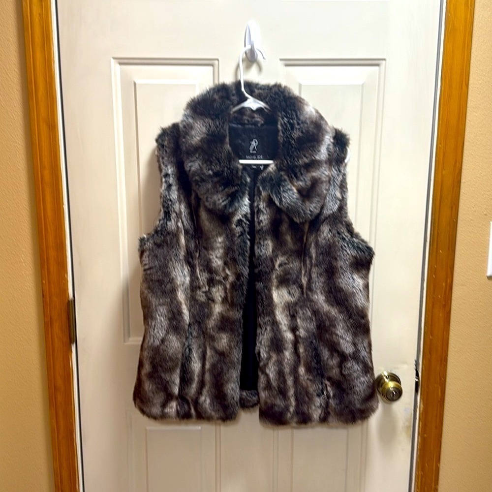 Rachel Zoe Faux Fur Lined Vest in Brown and Gray size M